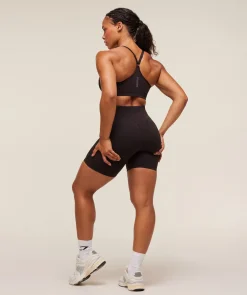 Activate Seamless Shorts
