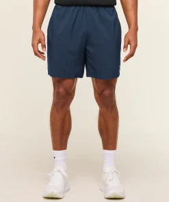 Arrival 7" Shorts