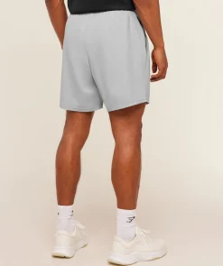 Arrival 7" Shorts