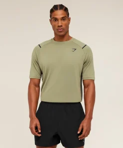 Arrival Contrast T-Shirt