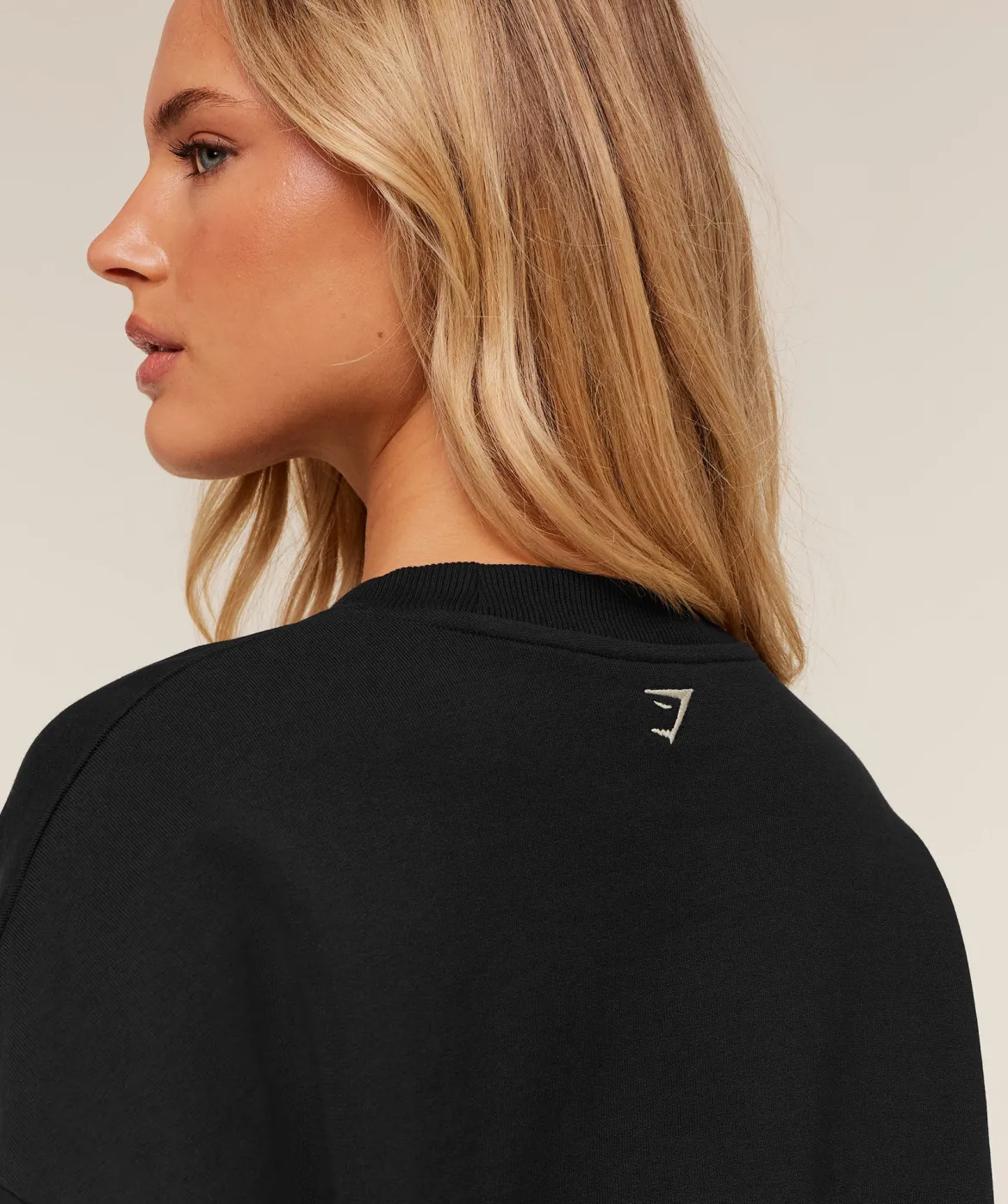 Collegiate Graphic Crew Neck Pullover