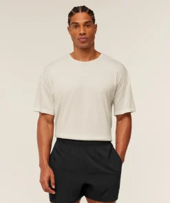 Distance Seamless T-Shirt