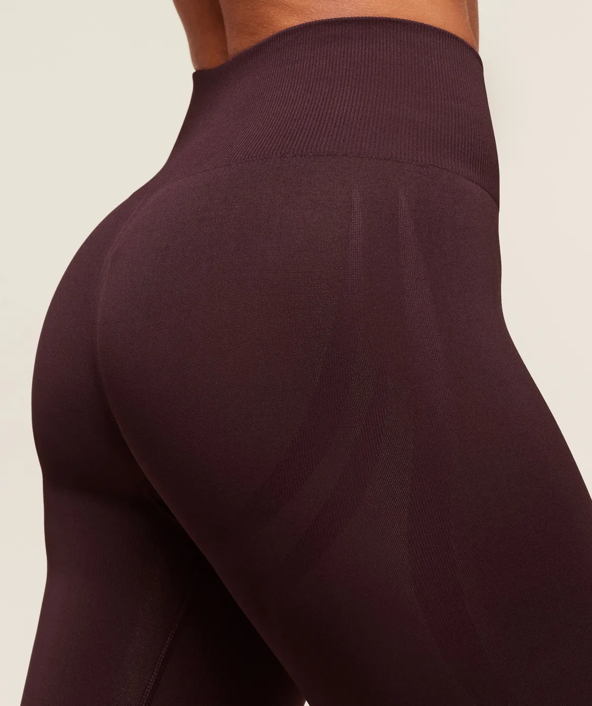 Everyday Seamless Flared Leggings