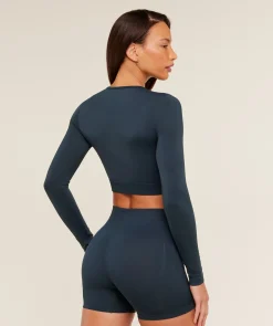 Everyday Seamless Long Sleeve Crop Top