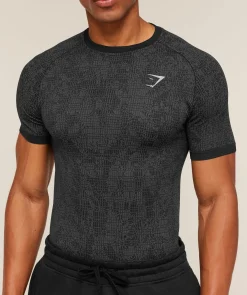 Geo Seamless Grid T-Shirt