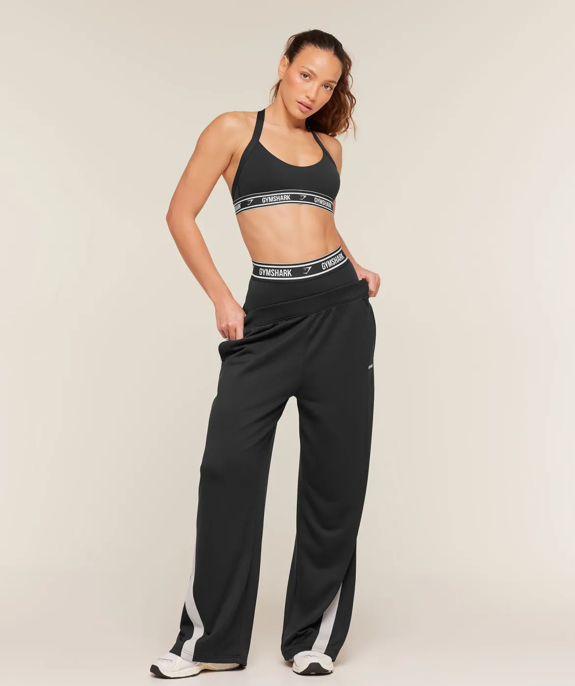 Light Support Halter Neck Logo Sports Bra