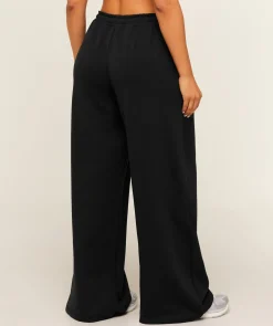 Lightweight Wide Leg Pant Short