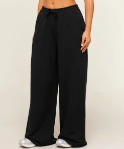 Lightweight Wide Leg Pant Short