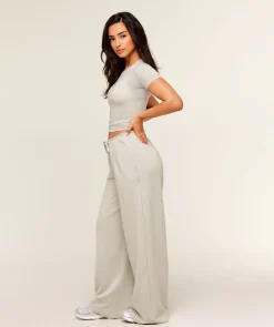 Lightweight Wide Leg Pant Short