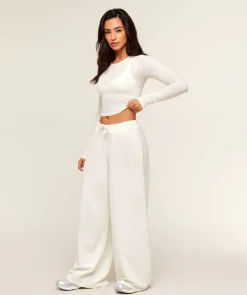 Lightweight Wide Leg Pant Short