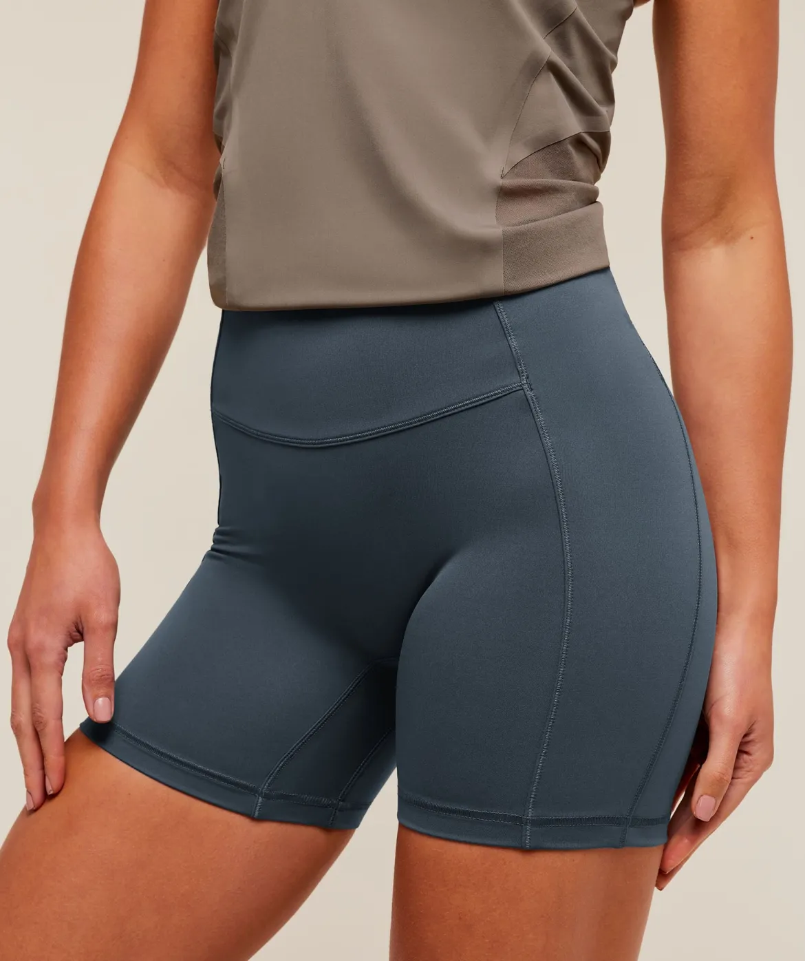 Running Elite 6" Tight Fit Shorts