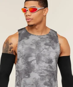Running Elite Tank
