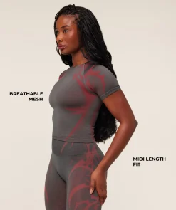 Storm Seamless Short Sleeve Top