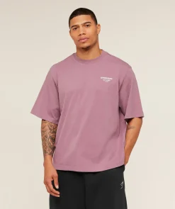 Strength Stars Washed Graphic T-Shirt
