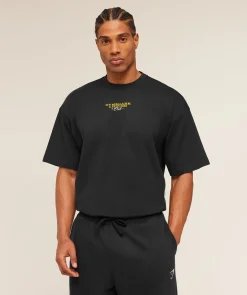 Trophy Graphic T-Shirt