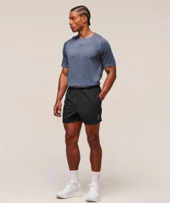 Versatile Seamless T-Shirt